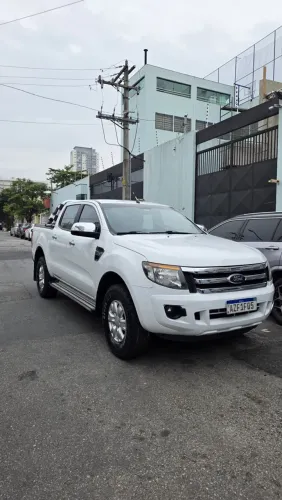 Ford Ranger XLS 3.2 20V 4X4 CD Diesel Mec. 2015