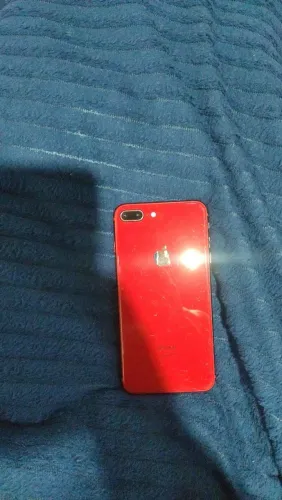 iPhone e corrente de prata, pra vender ou trocar 
