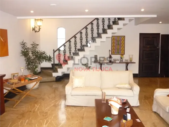 Linda cobertura duplex 400m² 2 salas 5 quartos (2 suítes) ambientes amplos terração com ch
