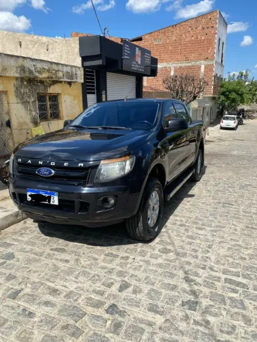Ford Ranger XLS 2.5 16V 4X2 CD Flex 2013