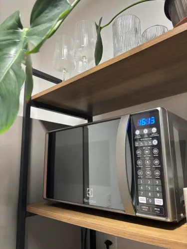 Micro-ondas Electrolux 20L Inox