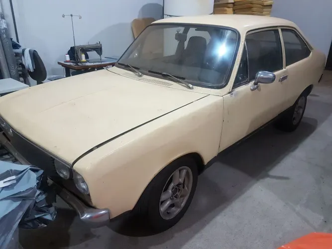 Dodge Polara 1.8 GL 8V Gasolina 2P Manual 1977