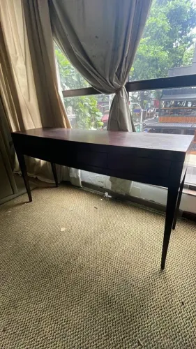Aparador preto 1,5m - Usado em Hotel