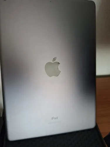 IPAD 9 Cinza Espacial + Case + Mouse + Teclado + Carregador