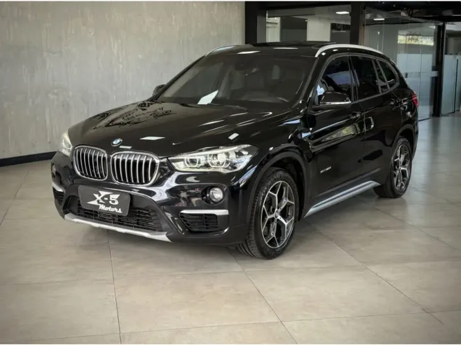 BMW X1 Sdrive 20I X-line 2.0 TB Active Flex 2017