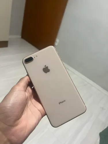 iphone 8 Plus - 64gb