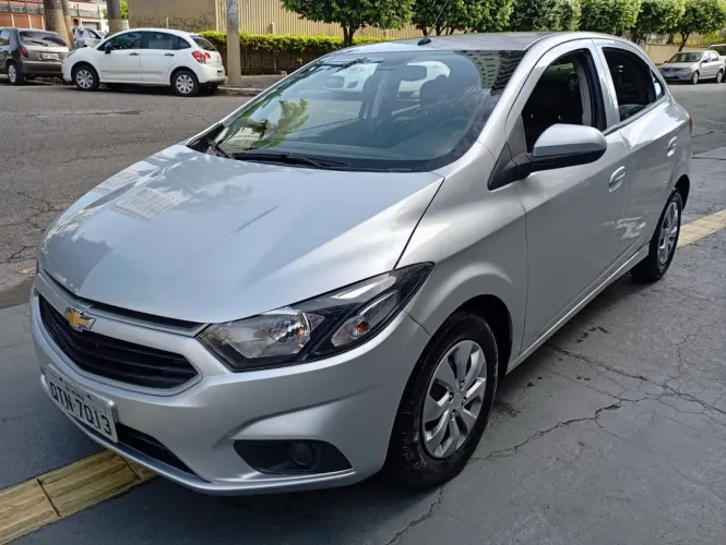 Chevrolet Onix Hatch LT 1.0 8V Flex Mec. 4P 2019
