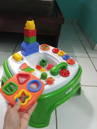 Combo bicicleta infantil, mesa de atividades e motoca Infantil