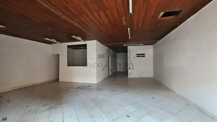 Oportunidade - Ponto Comercial - Centro - 110m².