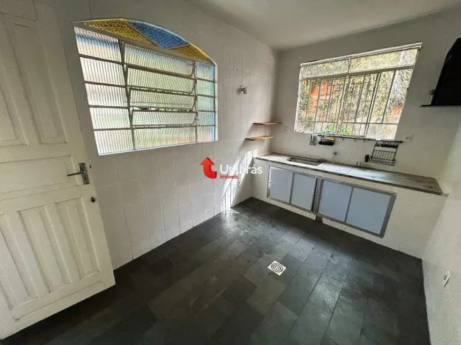 Barracão para aluguel, 1 quarto, Santa Tereza - Belo Horizonte/MG