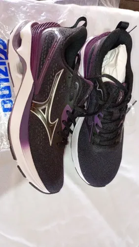 TÊNIS MIZUNO NUNCA USADO NOVO! (SEM CAIXA) 
