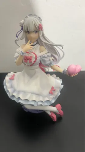Re:Zero - Starting Life in Another World (emilia)