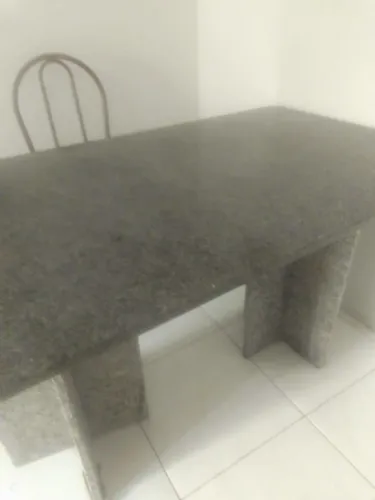Mesa de mármore 