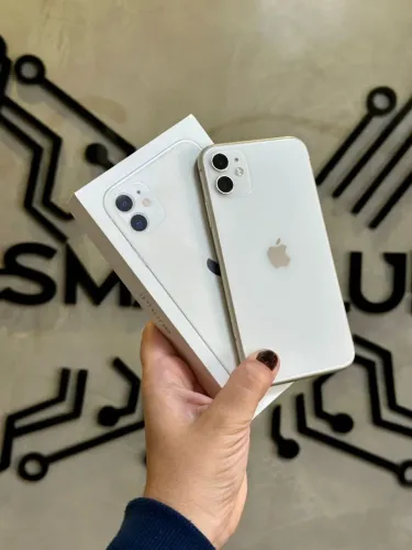 iPhone 11 Silver - 64GB (NOTA+GARANTIA)