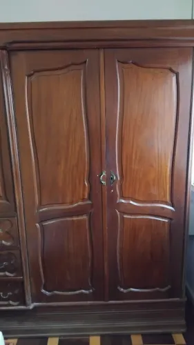 Roupeiro Clássico