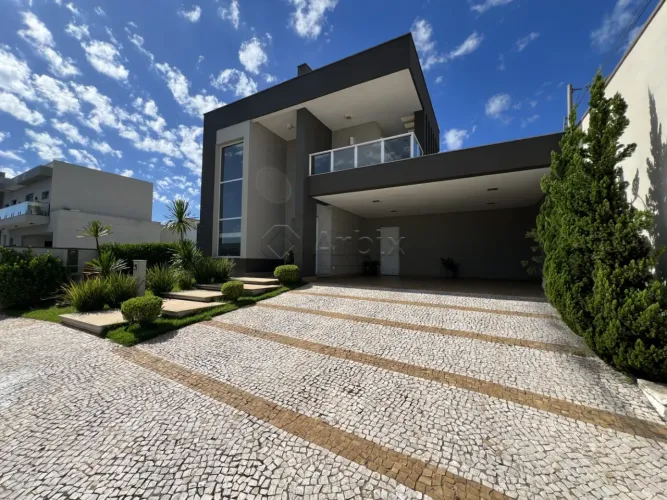 Casa à venda no Condomínio Portal da Colina em Americana/SP