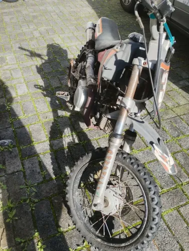 Mini moto de motocross, motor Honda pop 4 marchas, e com documentação 