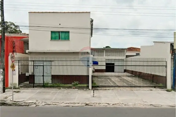 VENDO PRÉDIO COMERCIAL- PLANALTO