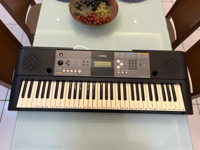 Teclado Yamaha