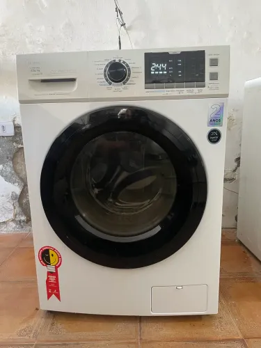 Vende-se lava e seca midea 10kg 220v com garantia de 6 meses