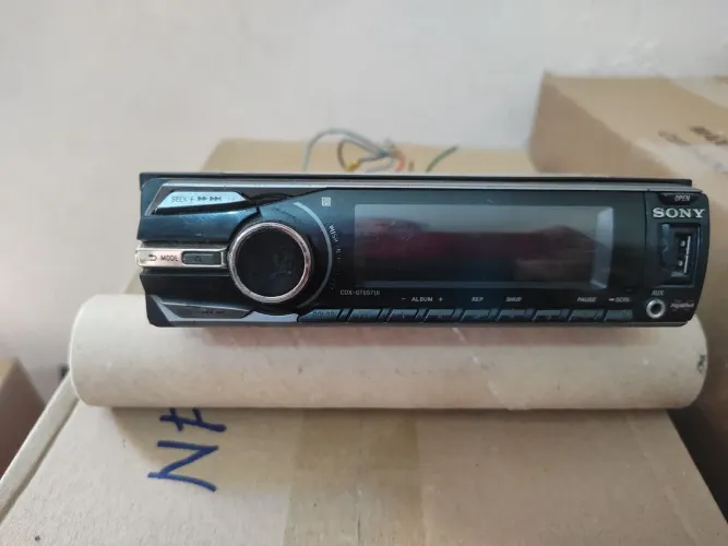 Sony Xplod CDX-GT657UI som
