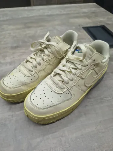  Nike Air Force 1 Fontanka em tom bege/off-white