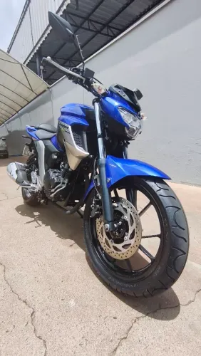 Yamaha FZ25 Fazer 250 2021