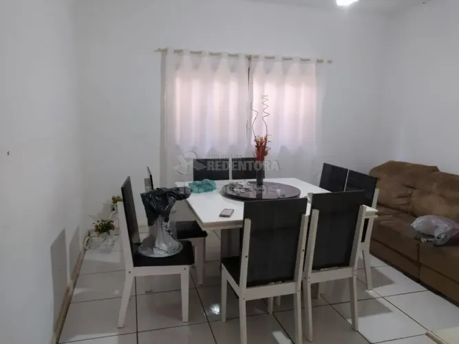 São Francisco - Casa com 3 dorms, sendo 1 suite com hidro e closet, sala, coz com armários