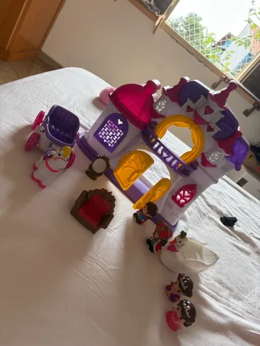 Brinquedo castelo 
