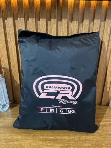 Capa Feminina Califórnia Racing + Bota de Borracha Vonder