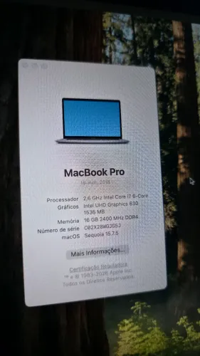 Macbook Pro 15' de 16 gb ram Intel i7 2018