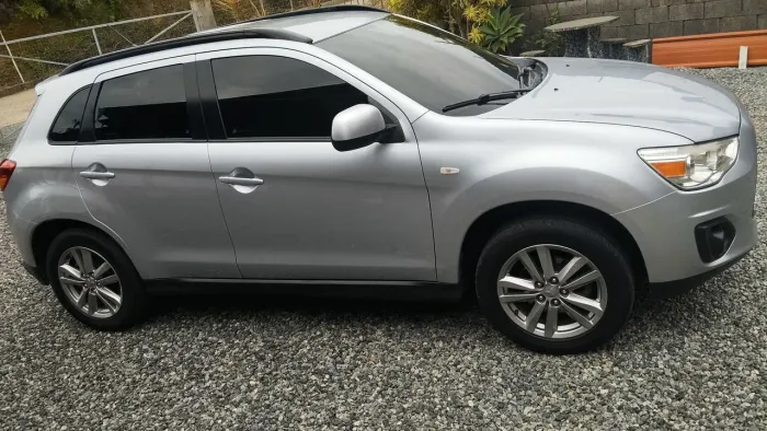 Mitsubishi ASX 2.0 16V 160cv Aut. 2013
