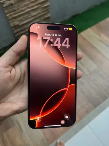 iPhone 16 Pro Max (Titânio-Deserto)