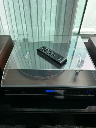 Vitrola raveo, toca discos, cd, USB, Bluetooth , rádio 