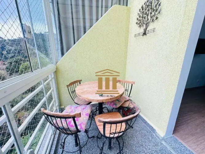 Apartamento 2 dormitórios Com Vista Permanente