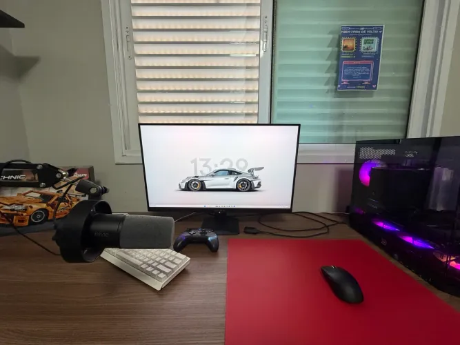 Monitor Gigabyte 240hz 1440p 27?