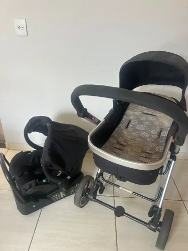 Carrinho de Bebê com Bebê Conforto Safety 1st TS Mobi Duo 3 Rodas até 15kg