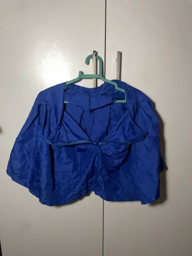 roupa de líder de torcida, usada apenas uma vez, tamanho P, precisa apenas trocar o zíper 