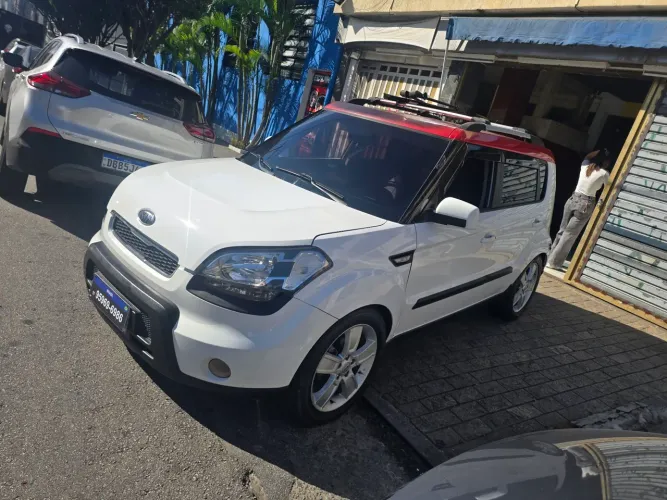 Kia Motors Soul 1.6/ 1.6 16V Flex Aut. 2012