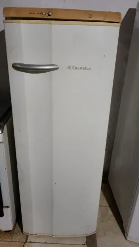 Geladeira Eletrolux
