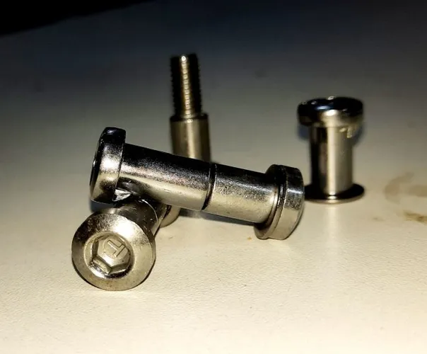 Parafuso de Quadro Cr Mo para Caloi 10, Monark 10, Speed de Cromo