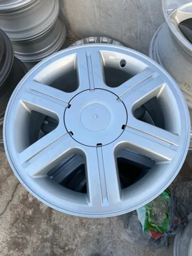 Roda VW Gol aro 15 original unidade valor mínimo consulte o jogo 