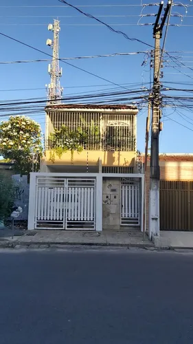 Casa dúplex Pereira Lobo