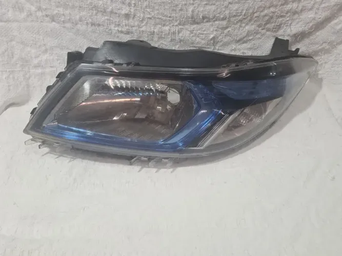 Farol Onix, prisma azul 2013/19 LE