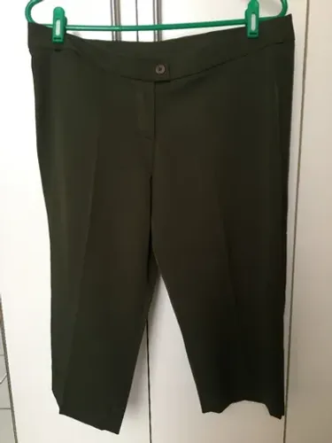 linda calça corsário verde escuro - pouquíssimo usada!