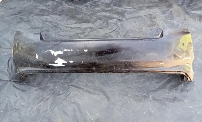 Parachoque Traseiro Honda City 2011/2014 Preto com detalhe