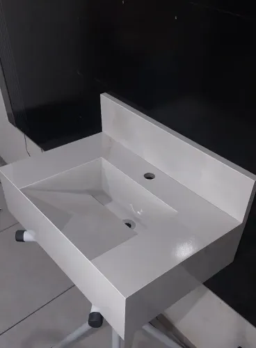 LS PORCELANATARIA Sua melhor escolha para superfícies em porcelanato.