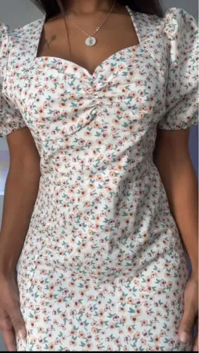 Vestido florido longo