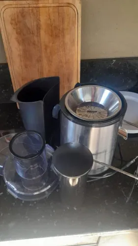 Juicer, Extrator, centrífuga Mallory Liqua Fruits 700W