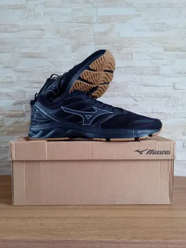 Tênis Mizuno Space 3 Unissex - Preto+Chumbo TAM - 47 (NOVO)